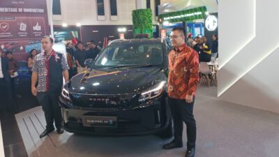 DFSK Resmikan SERES 3 di IIMS Surabaya: SUV Listrik Stylish dengan Jarak Tempuh 412 KM
