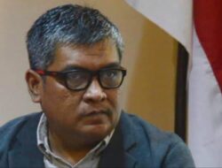 Adab-Tradisi dan Kemajuan